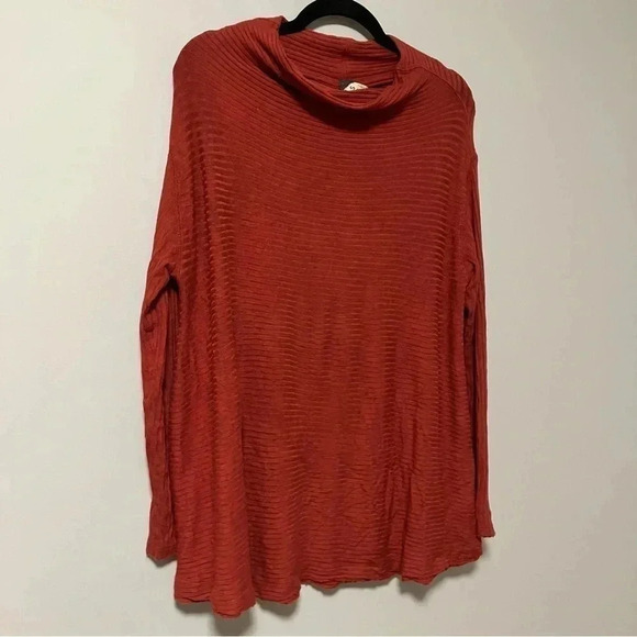 We the Free  rust orange ribbed sweater - Picture 3 of 5
